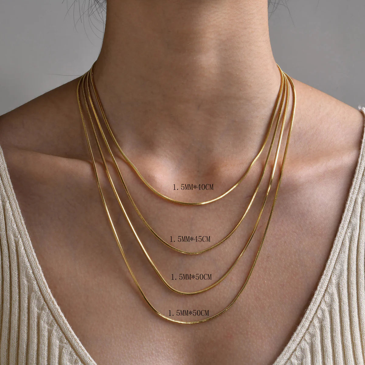 IG The Golden Silhouette Necklace - 18K gold plated in 2 sizes