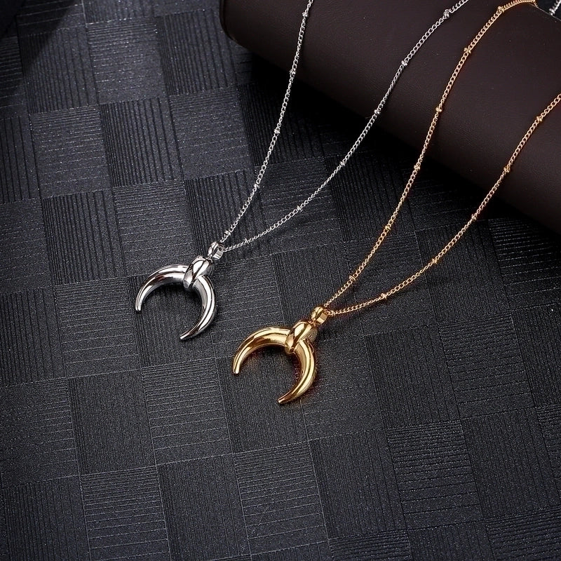 Crescent Glow – Moon Pendant Necklace (Gold & Silver)