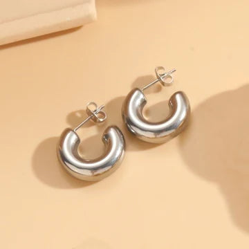Luna Bold – Chunky Silver Hoop Earrings